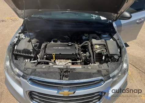 2015 Chevrolet Cruze Ls z USA, uszkodzony, nr VIN 1G1PB5SH3F7104385